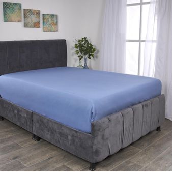 Sabana-ajustable-unicolor-azul-denim