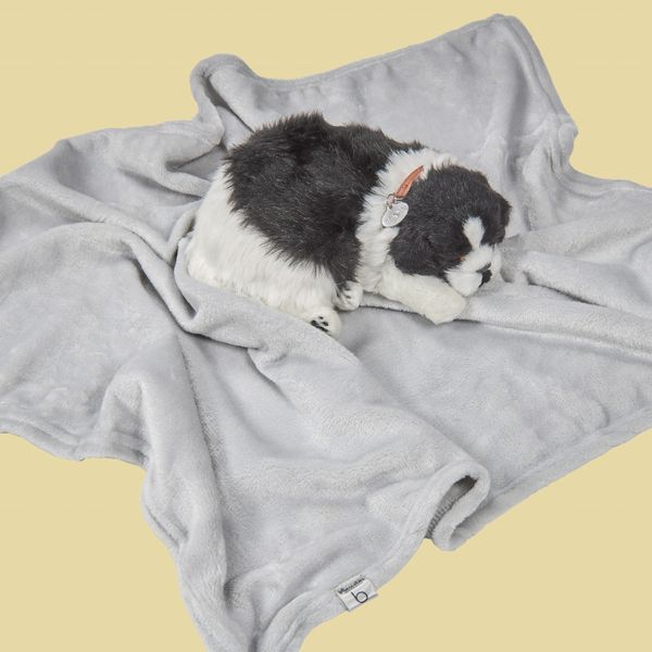 COBIJA-MASCOTAS-FLANNEL-7090-GRIS-CLARO