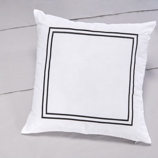 COJIN-BORDADO-ALG-200H-45X45CM-OTTO-NEGRO-BR