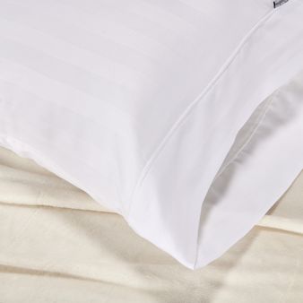 ALMOHADA-PERLA-FUNDA-210H-LINEA-2.5-CM-50-75-BLANCO