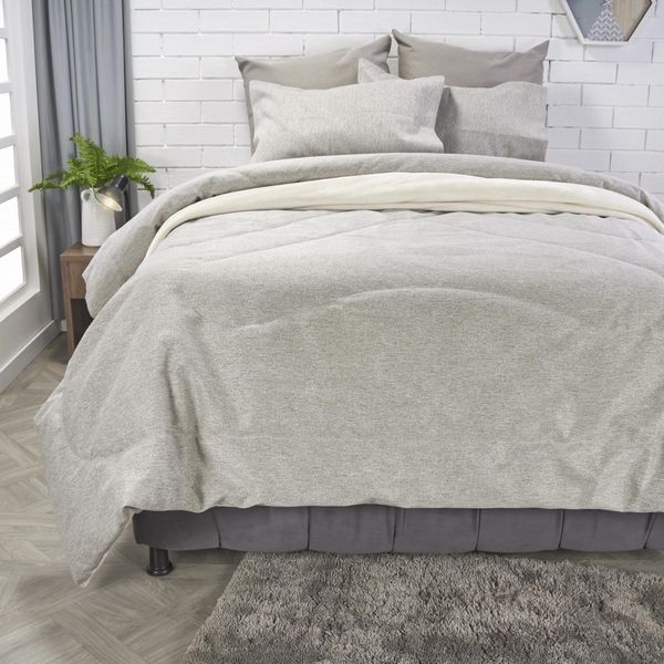 EDREDON-TEXTURA-POLIESTER-EXTRA-DOBLE-CREMA