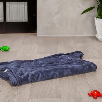 Cobija-para-mascotas-flannel-embosada-caritas-indigo