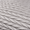 Cojin-velvet-trenza-gris-nieve