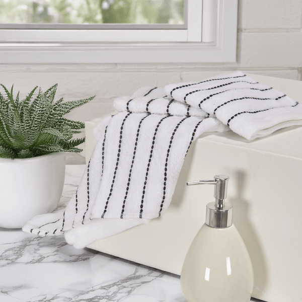 SETX3-TOALLAS-ALGODON-550GSM-FACIAL-30X30CM-BLANCO-7702997615856