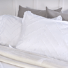 FORRO-PLUMON-MICRO-JACQ-UNI-EXTRADOBLE-ZIGZAG-BLANCO