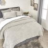 EDREDON-FLANNEL-JACQ-OVE-EXTRADOBLE-GRIS-NIEVE-4