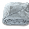 MANTA-FLANNEL-JACQUARD-130x170-LINEAS-GRIS-NIEVE
